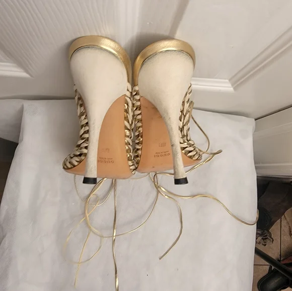 Gucci wrap ankle heel women shoe size 8